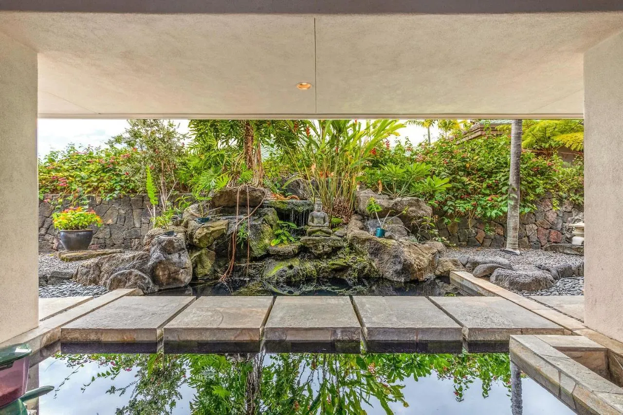 Waterfall House - Hawaii Kailua-Kona